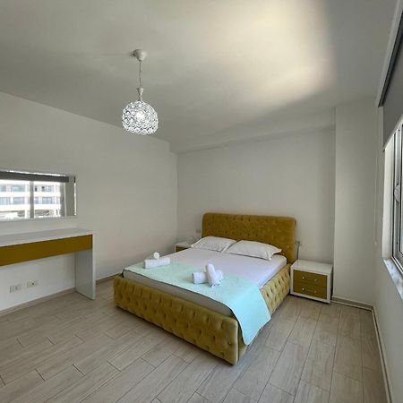 Cava Apartments Sarandë エクステリア 写真
