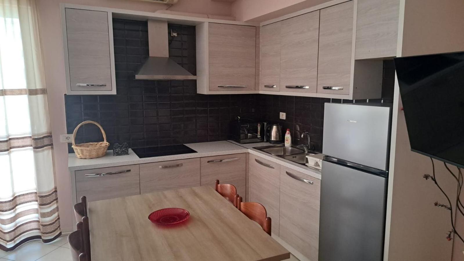 Cava Apartments Sarandë 部屋 写真