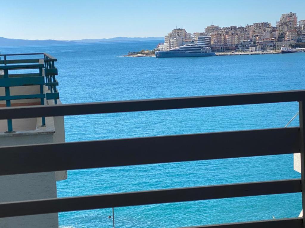 Cava Apartments Sarandë 部屋 写真