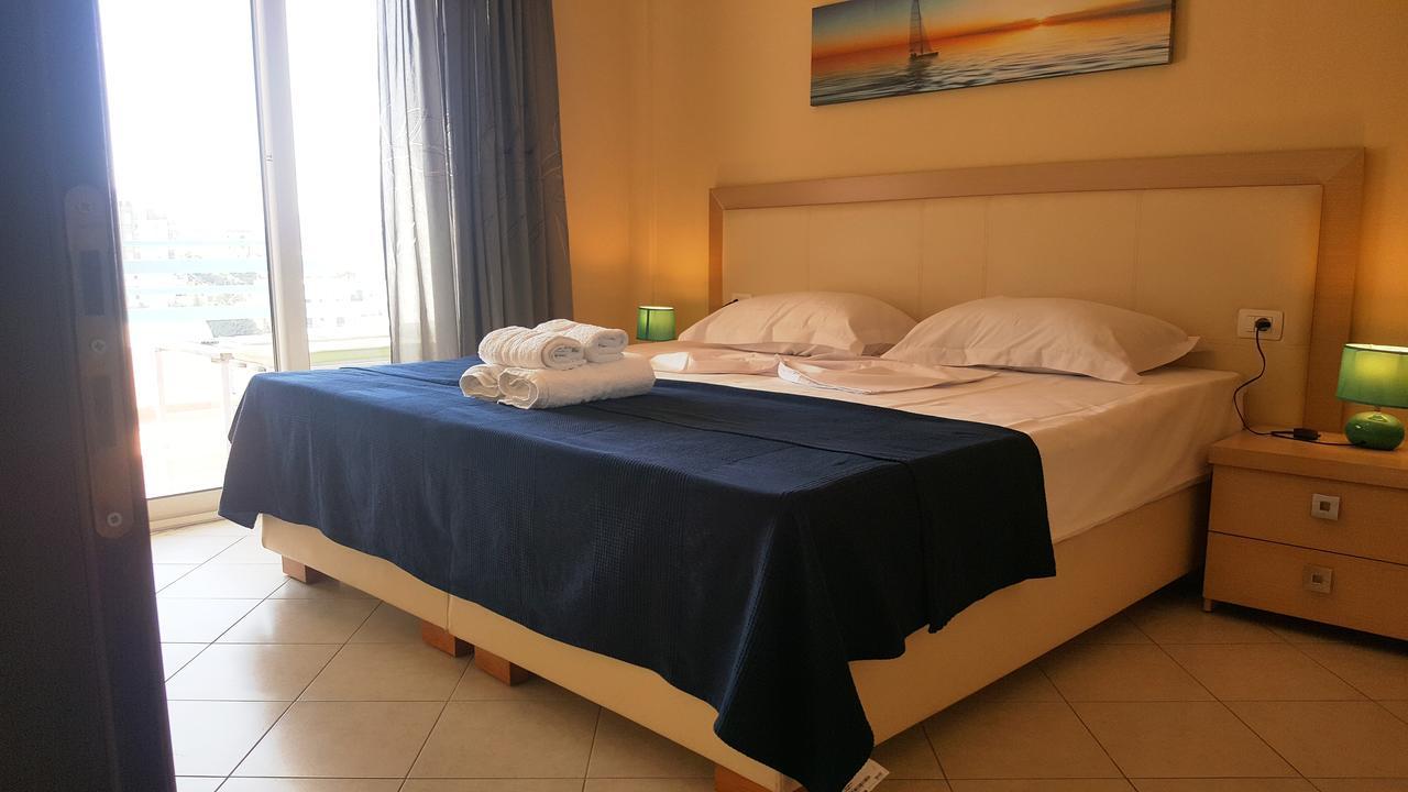 Cava Apartments Sarandë エクステリア 写真